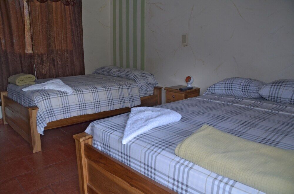 Hostal Doraz Бокете Экстерьер фото